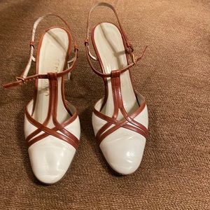 Salvatore Ferragamo slingback pump, sz 7,5 B